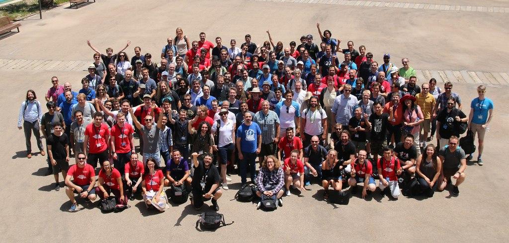 guadec 2018 group photo